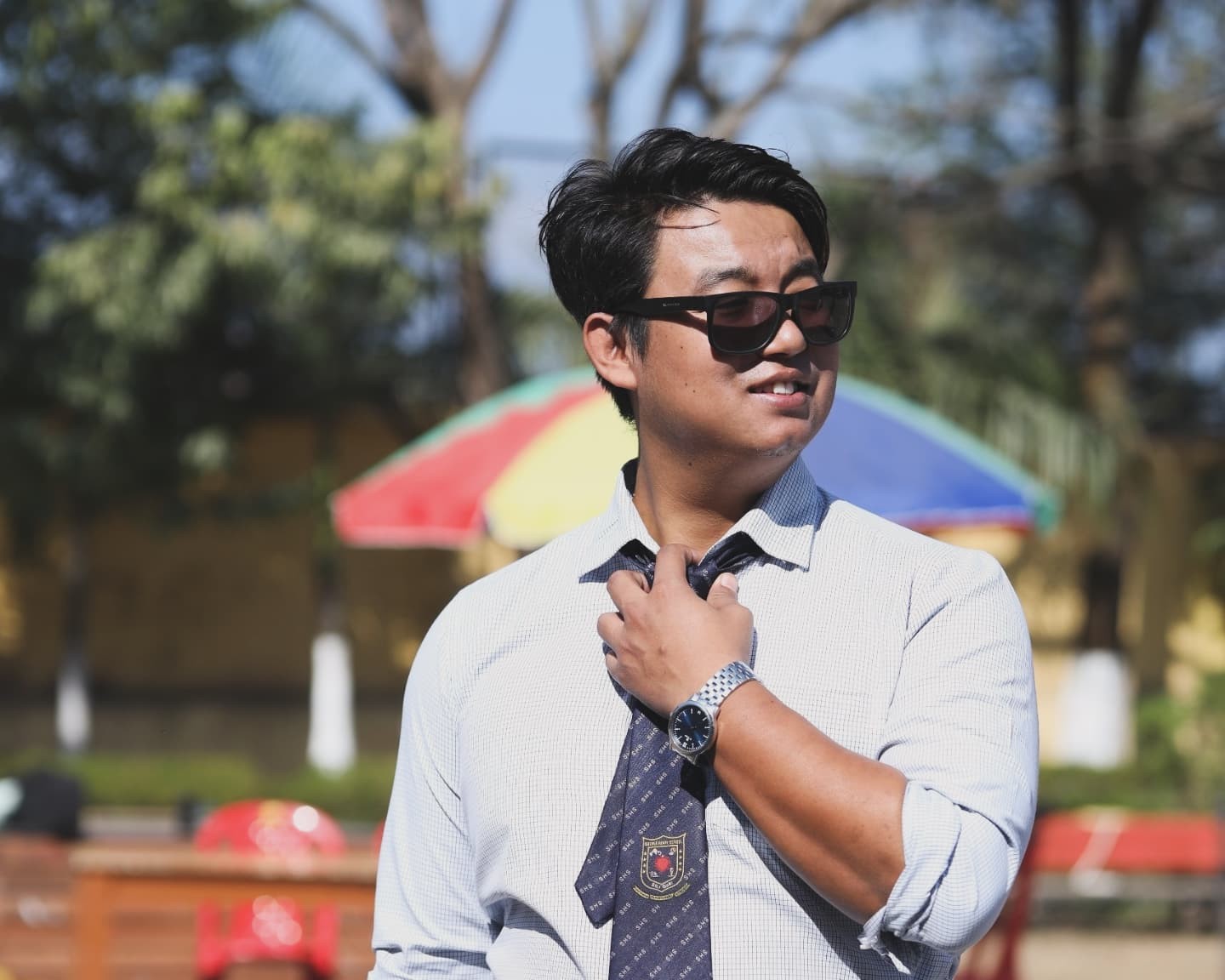 Administrative teacher looking into the camera