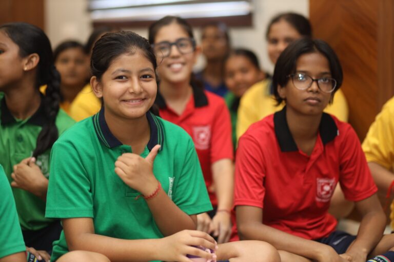 How to Balance Academics and Extracurricular Activities Effectively