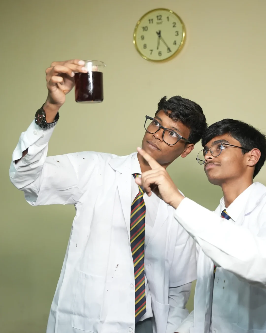 Hi-tech Labs 4_11zon